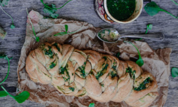 recette d'Aurélie : Fougasse tressée au pesto de chou kale